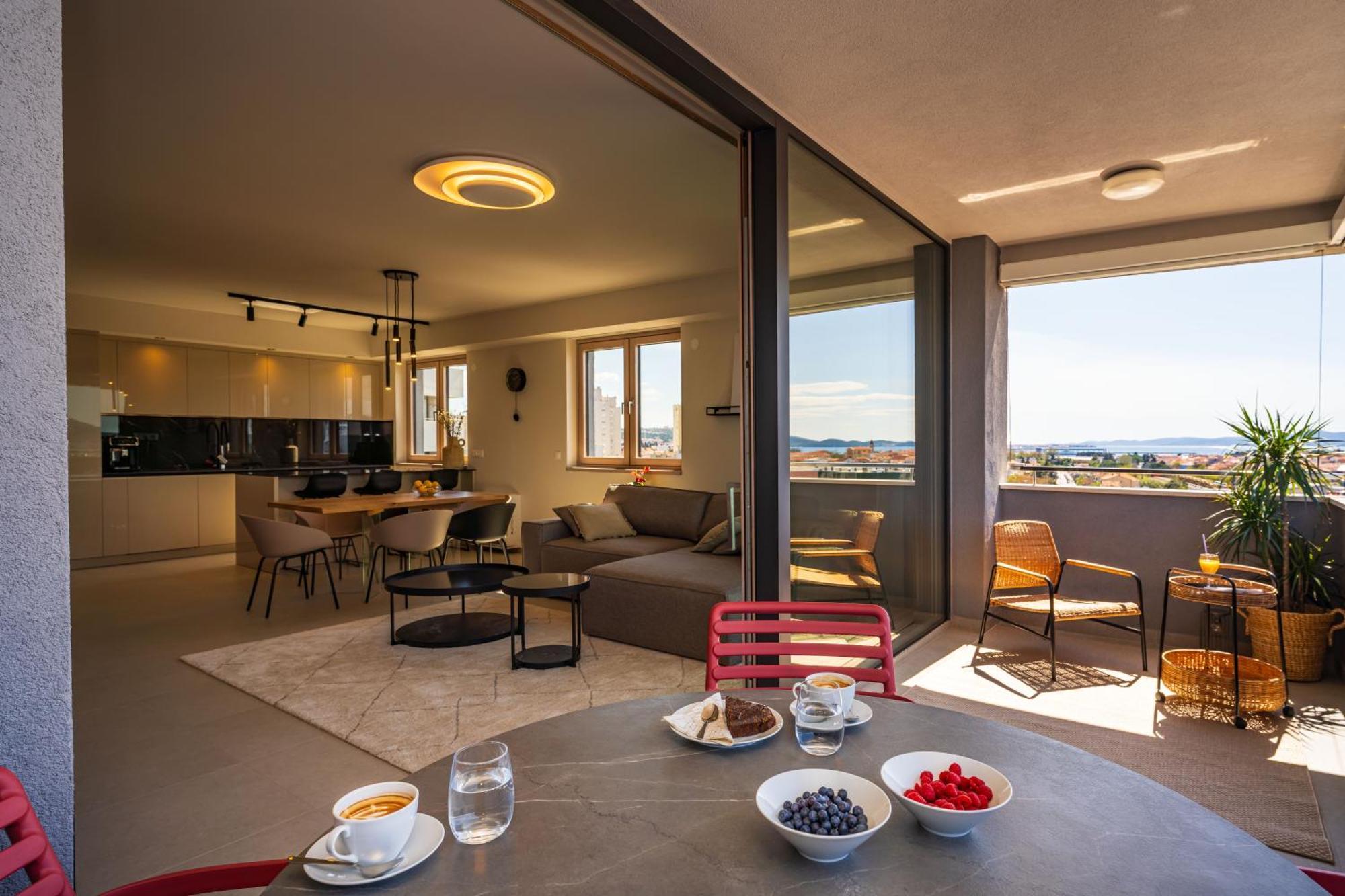 D-Apartment - With Garage And Balcony Zadar Exterior foto