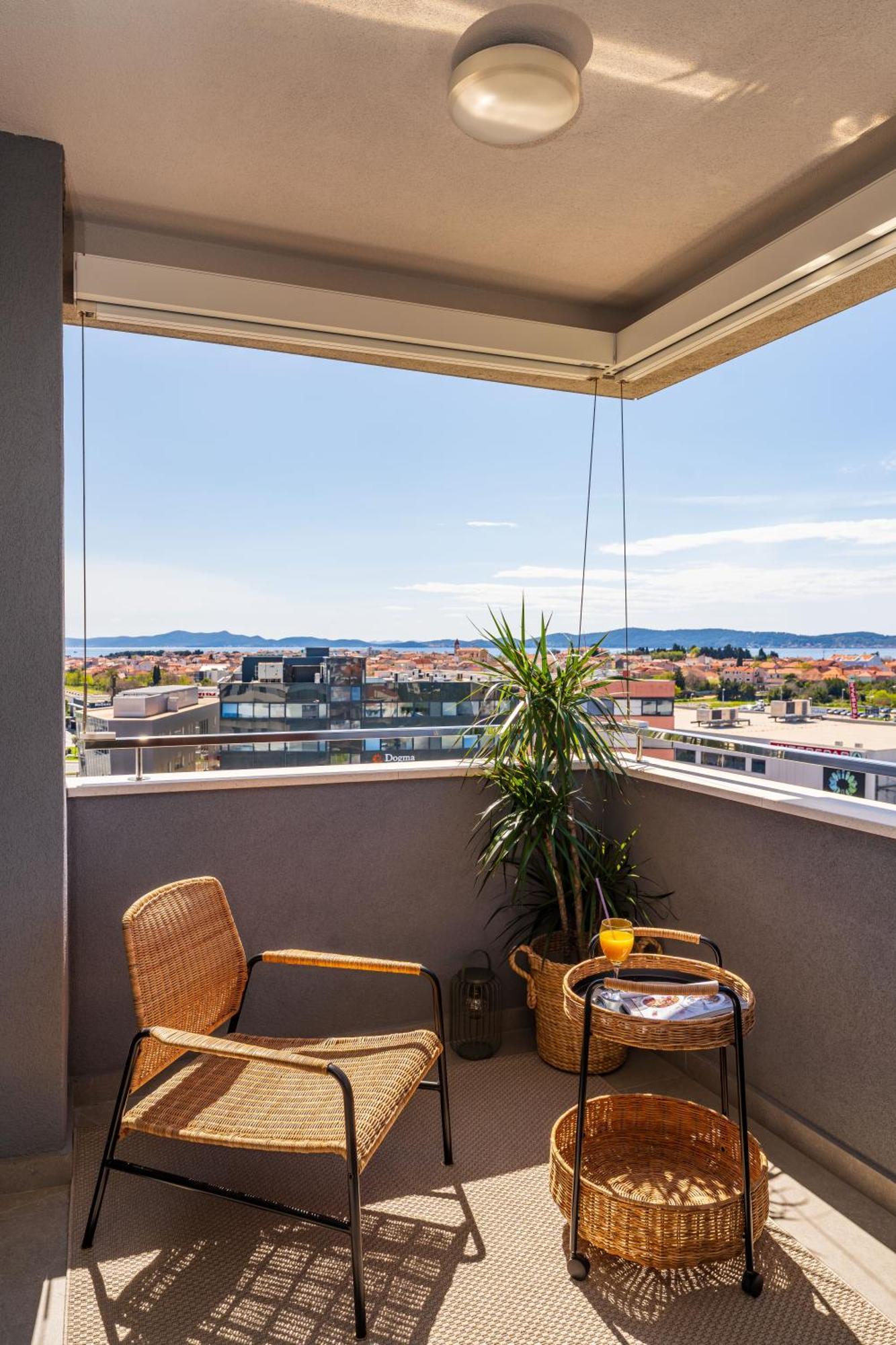 D-Apartment - With Garage And Balcony Zadar Exterior foto
